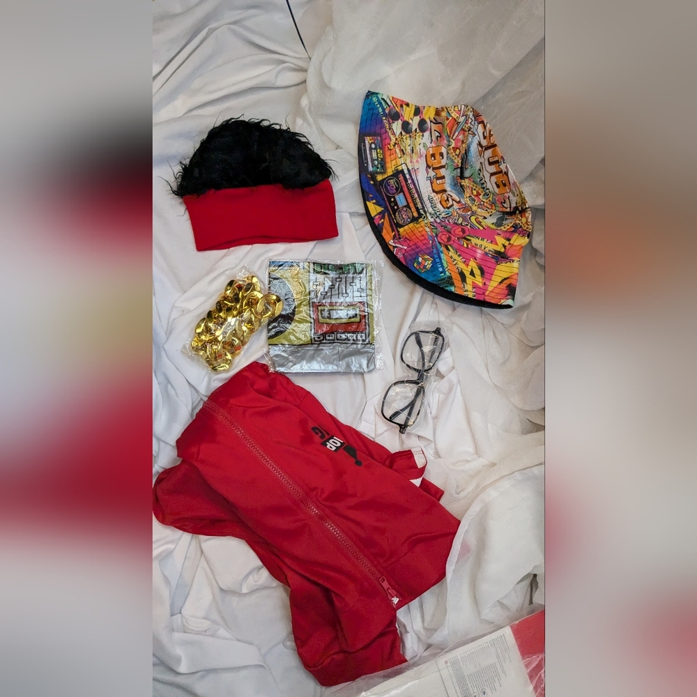 Rapper costume